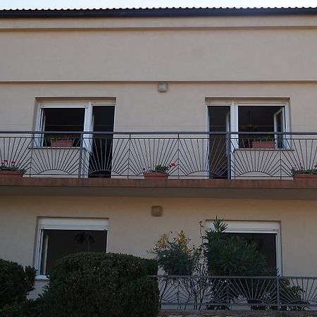 Apartments Pintar Sveti Juraj Exterior foto